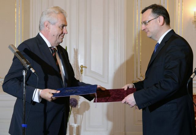 Σκάνδαλο διαφθοράς «παραίτησε» τον πρωθυπουργό της Τσεχίας